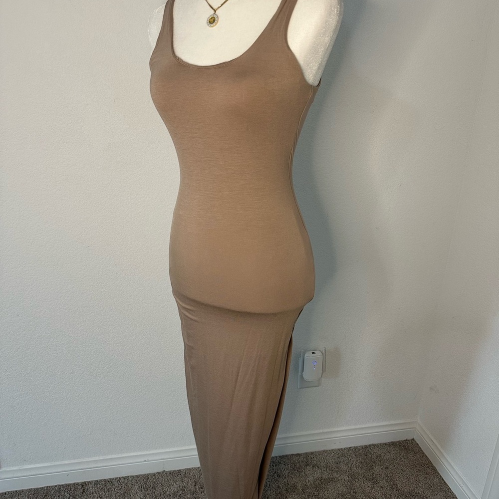 Fashion Nova Dress Bundle - Picture 9 of 12